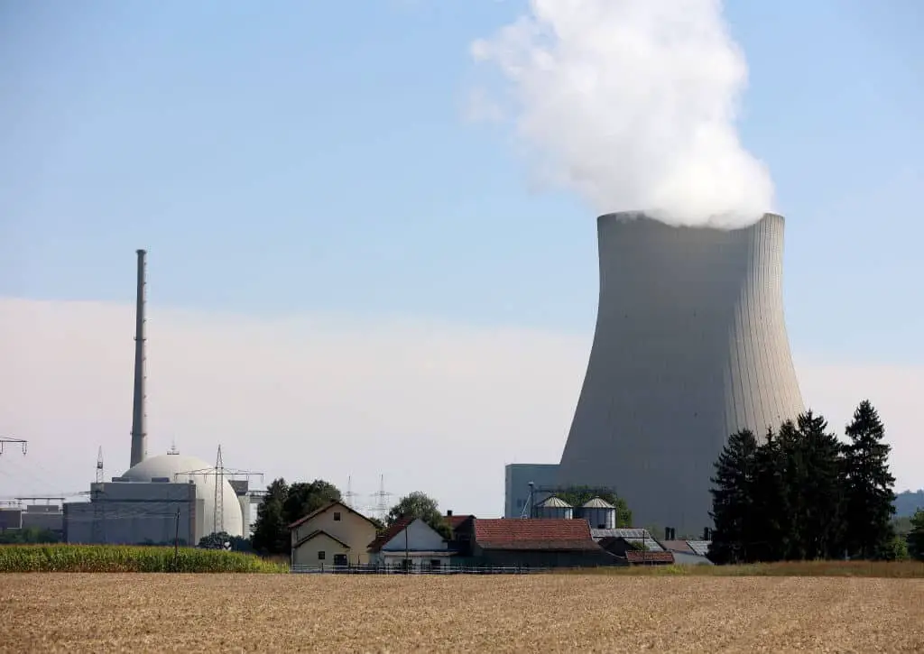 Germany to Keep Nuclear Plants