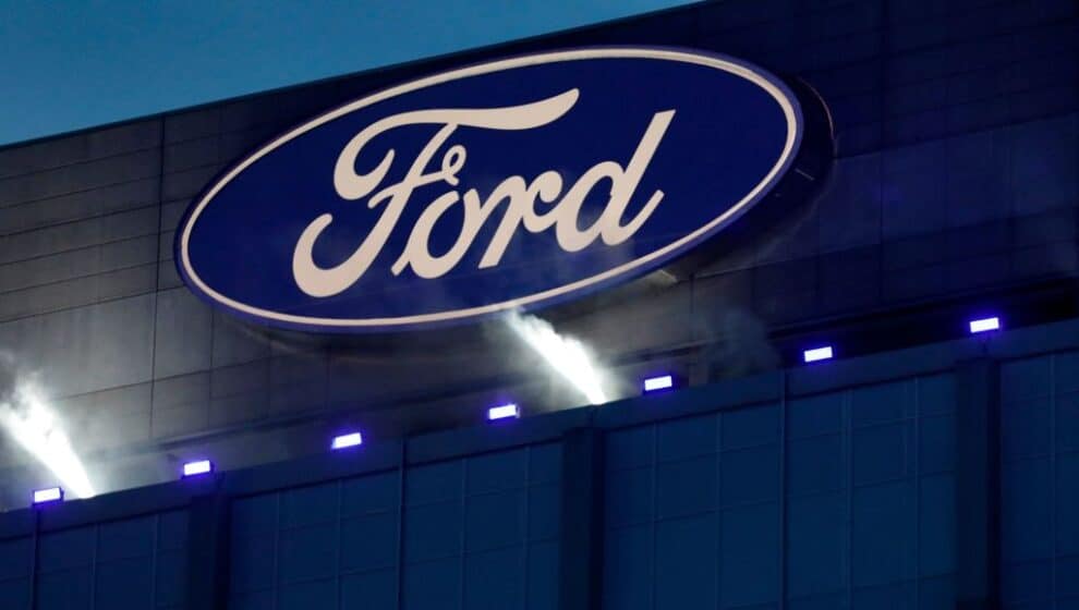 Ford pushes toward EVs