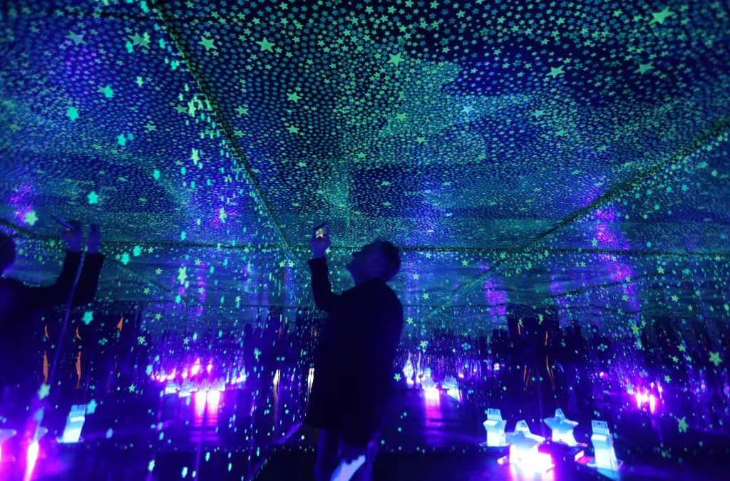 A Young Girl’s Bright Idea Created a Market