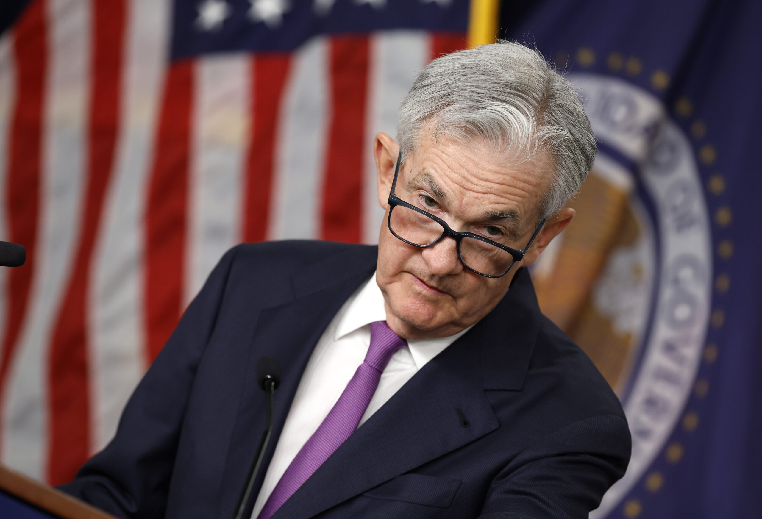 Fed Predicts 'Goldilocks' Economy Despite Risks